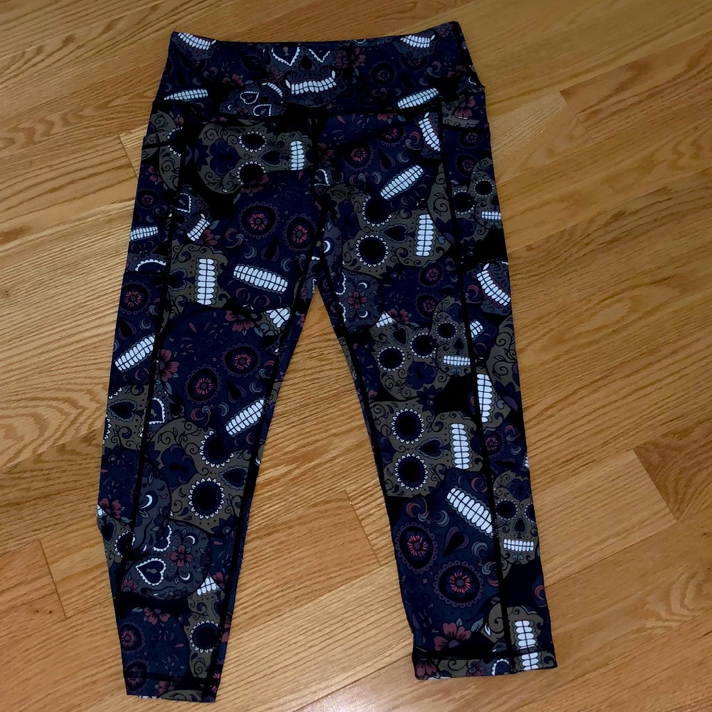 CVG capris leggings